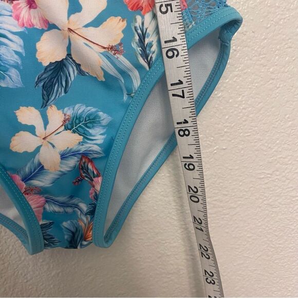 Art Class Girls One Piece Surf Floral Swimsuit Blue floral boho crochet M 8 - Picture 7 of 7